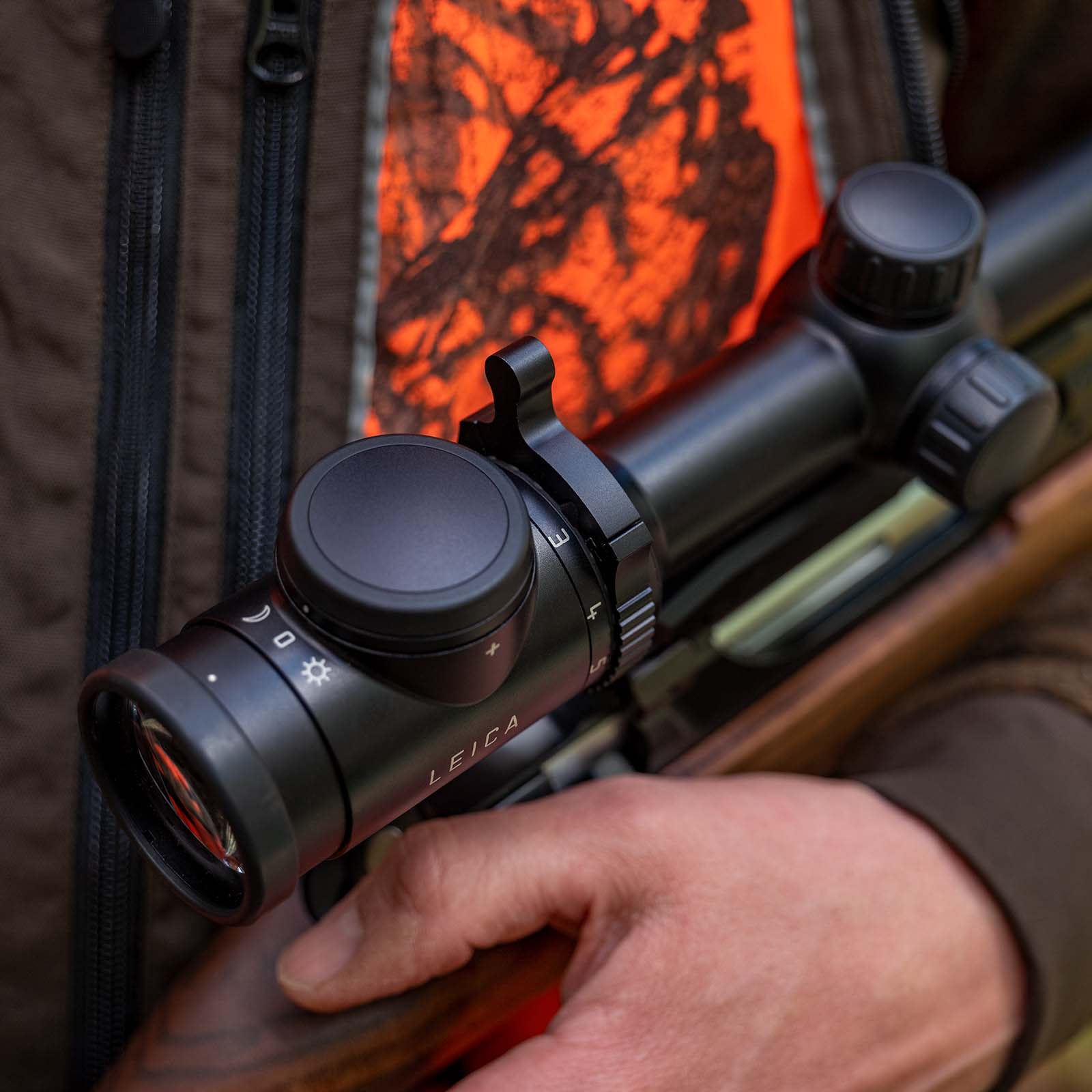 LEICA Throw Lever Magnus