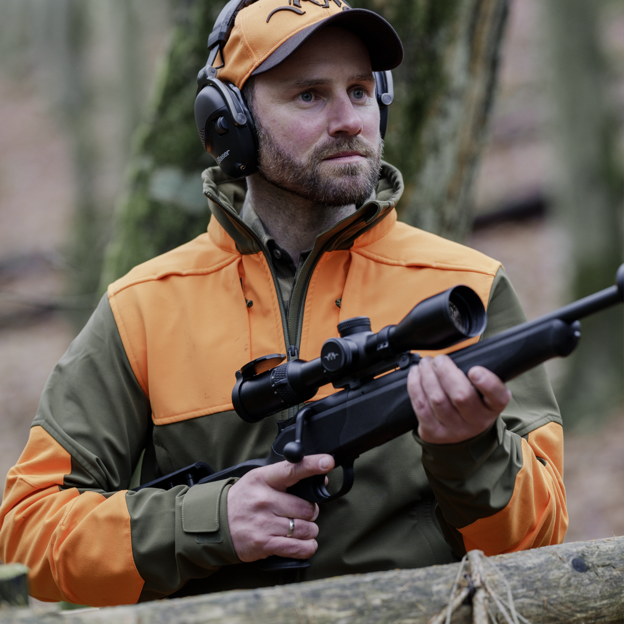 Blaser Herren Tackle Softshell Jacke dunkel olive / blaze orange